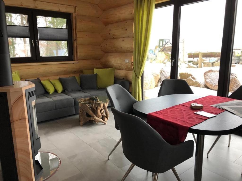 Naturstammhaus und Appartements Zum Brockenbaecker Tanne Exterior foto