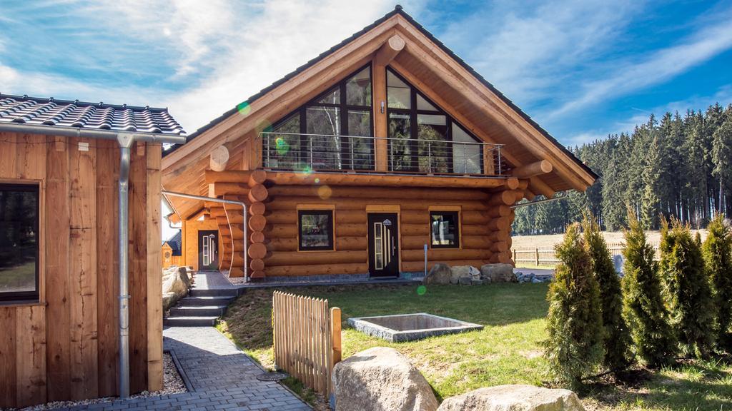 Naturstammhaus und Appartements Zum Brockenbaecker Tanne Exterior foto