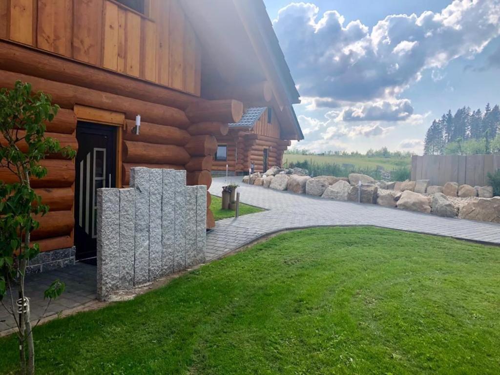 Naturstammhaus und Appartements Zum Brockenbaecker Tanne Exterior foto